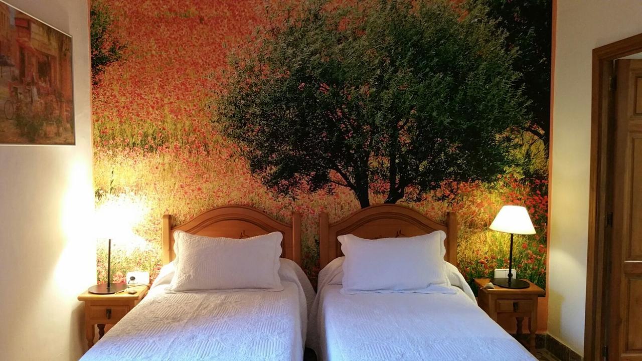 Podiumberg Hotel Quatretondeta Bagian luar foto